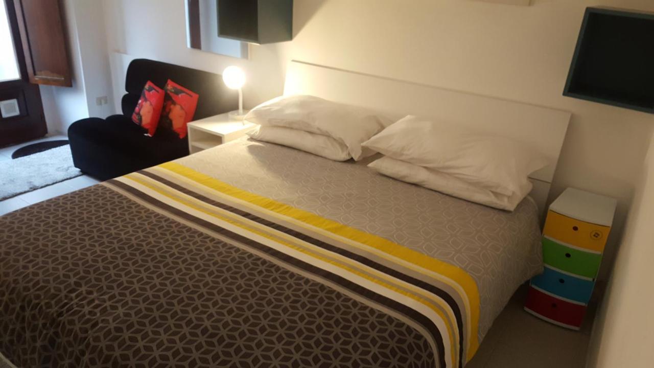 Location Turistic Monolocale Nel Parco Del Santuario Apartment Asti Ngoại thất bức ảnh